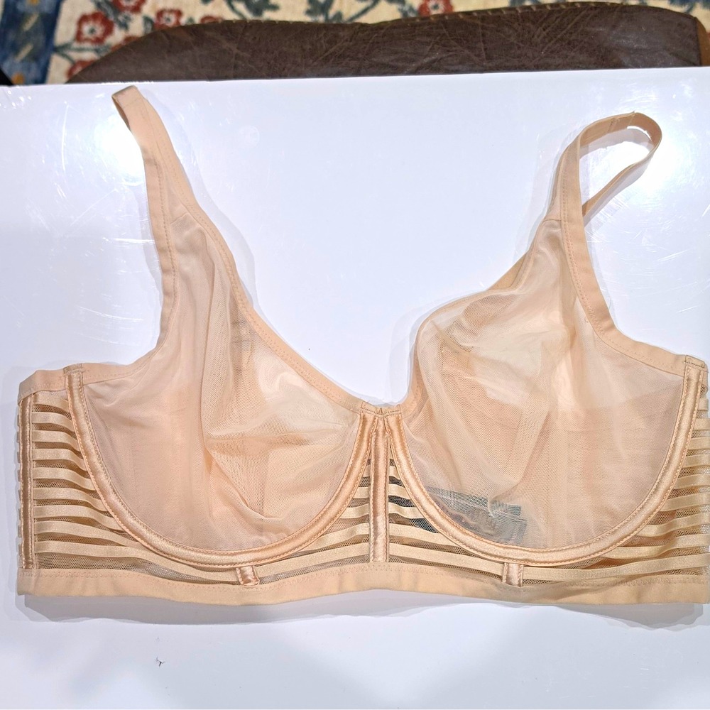 Victoria's Secret Underwire Unlined Sheer plunge Bra Adjustable 38D Beige